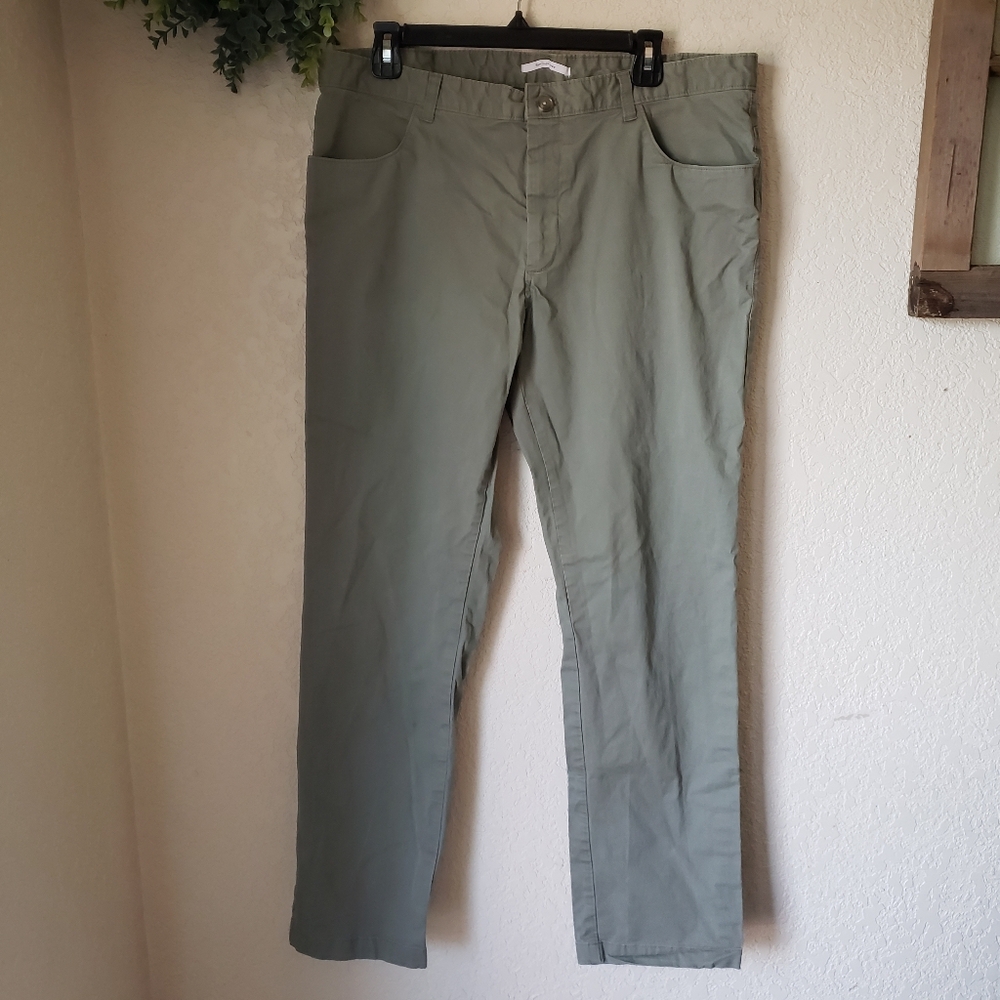 Calvin Klein Slim Fit Men’s Pants Size 38X32
